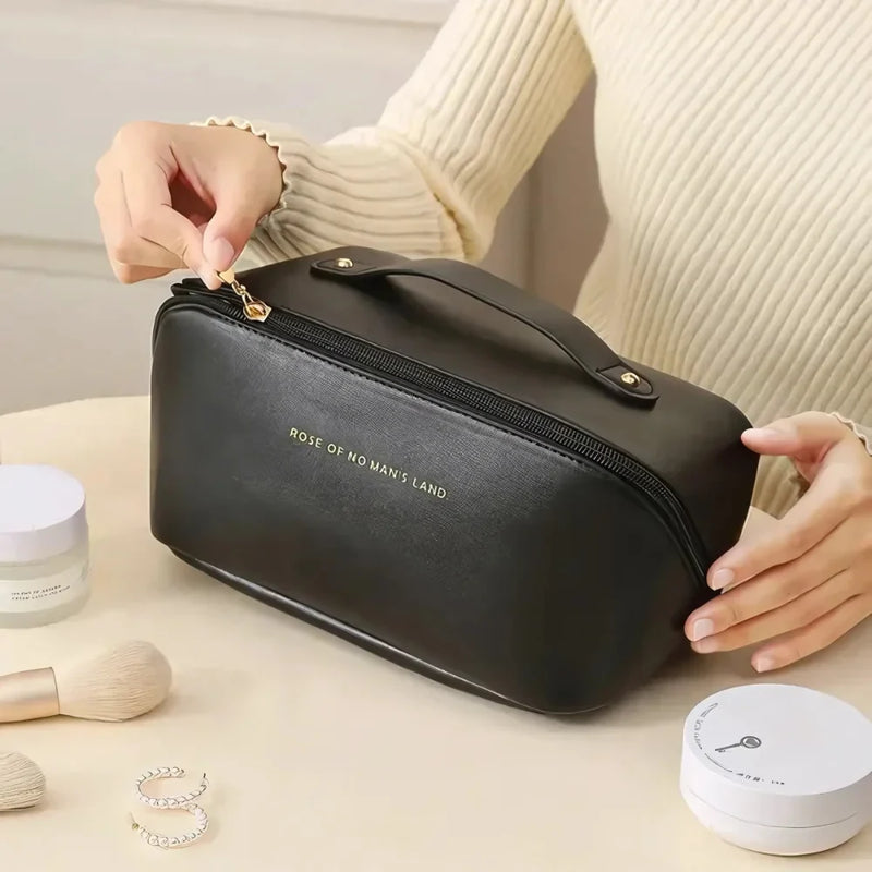 Bolsa Necessaire Feminina de Couro para Maquiagem e Cosméticos – Grande Capacidade Portátil para Viagem – CompraSmart™