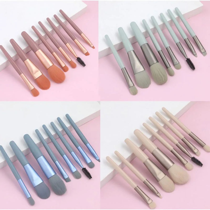 Kit c/ 8 Pincéis de Maquiagem com Estojo Transparente – CompraSmart™